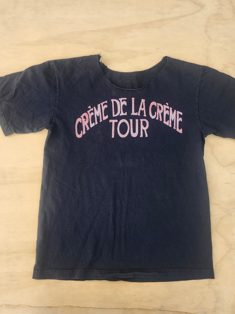 'Crème de la Crème Tour' Graphic Tee L/Xl